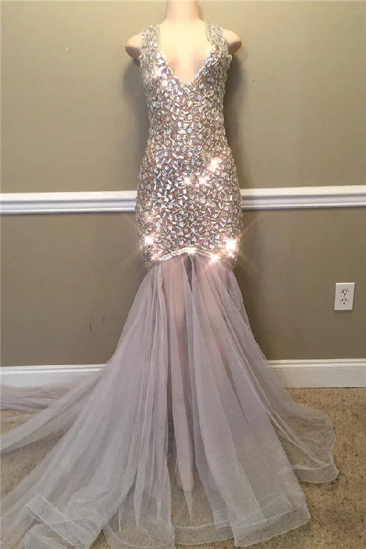 Sparkling Crystal Straps Chic V-neck Prom Dresses Open Back Fit and Flare Alluring Evening Gowns Travel unclassified dresses